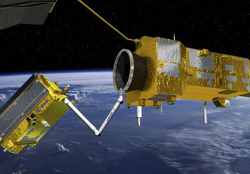 170607145439-space-sweeper-robotic-arm-exlarge-169-15764982217861968675261-15765486745471532796894